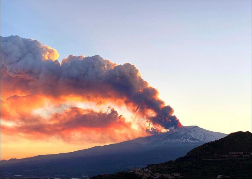 شقة Casa Antica Savoia تاورمينا المظهر الخارجي الصورة