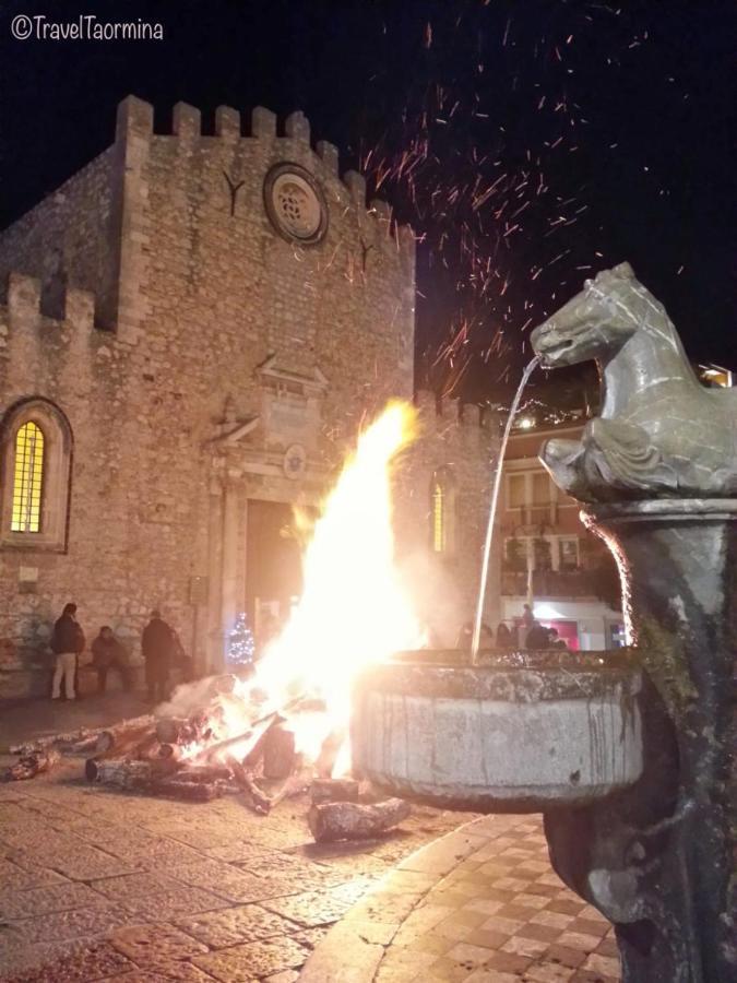 شقة Casa Antica Savoia تاورمينا المظهر الخارجي الصورة